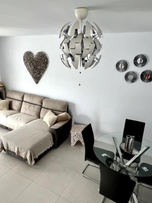 Lovely Sanmar, Heated Pool Willa Playa Blanca (Lanzarote)